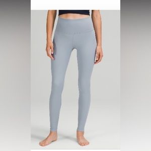 Lululemon wunder under high rise 28” luxetreme chambray